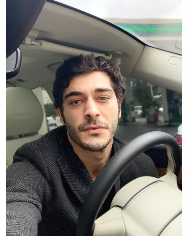 Burak Deniz poza 5