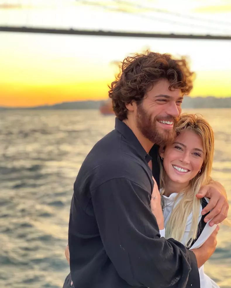 Ce mai fac cei mai sexy actori turci ai momentului Can Yaman (3)