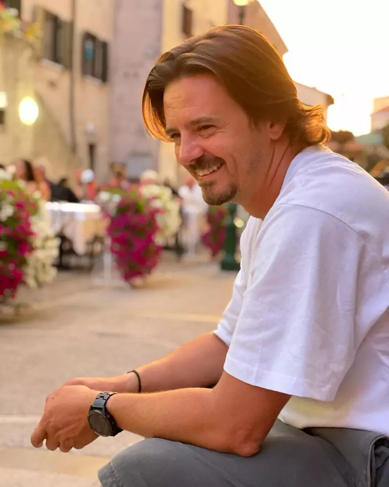 În vacanță la Florența! Smiley și Mihai Petre și-au dus jumătățile în vacanță în Italia. Cozi la mâncare ca pe vremuri (6)