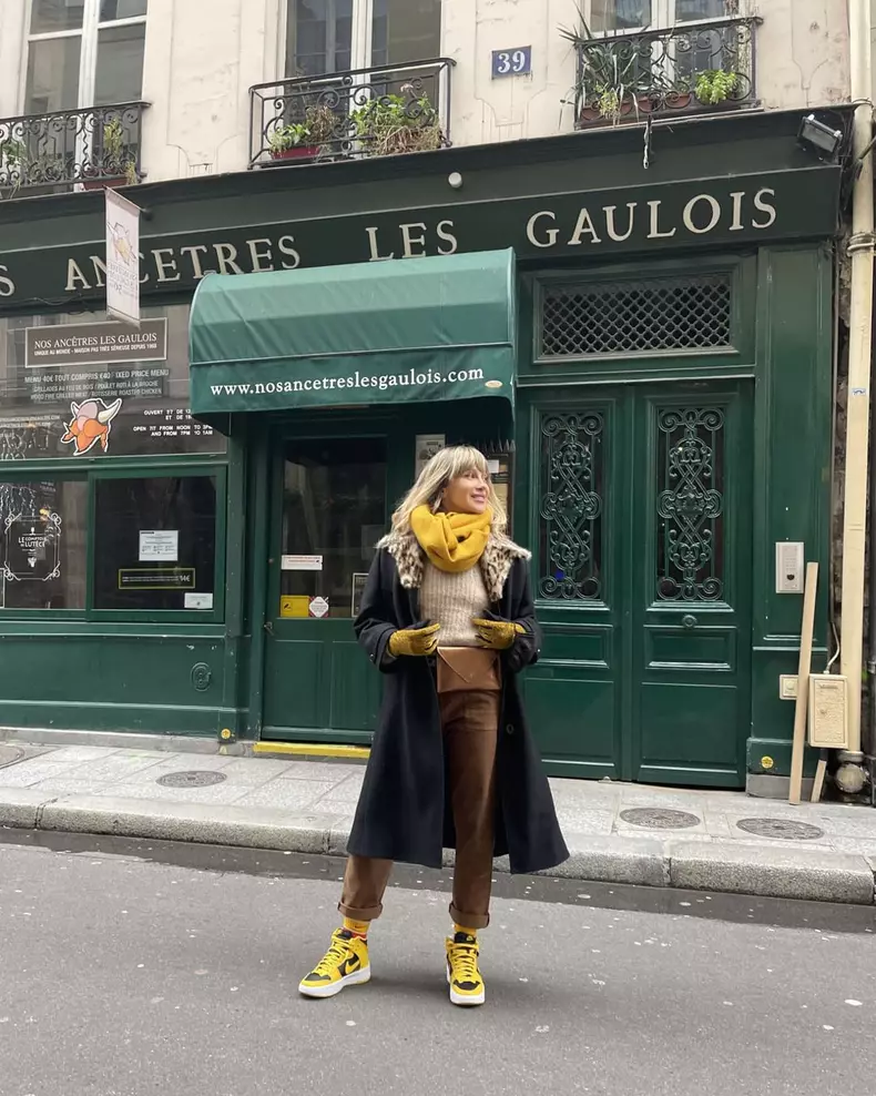Lora, ședință foto provocatoare în Paris. Cum s-a pozat alături de iubitul ei. „Flirt în Paris” (5)
