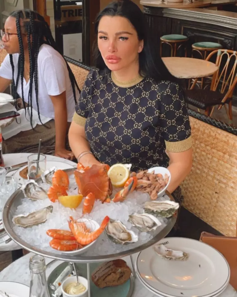 Ce-se-intampla-cu-reality-show-ul-lui-Brigitte-Pastrama-10