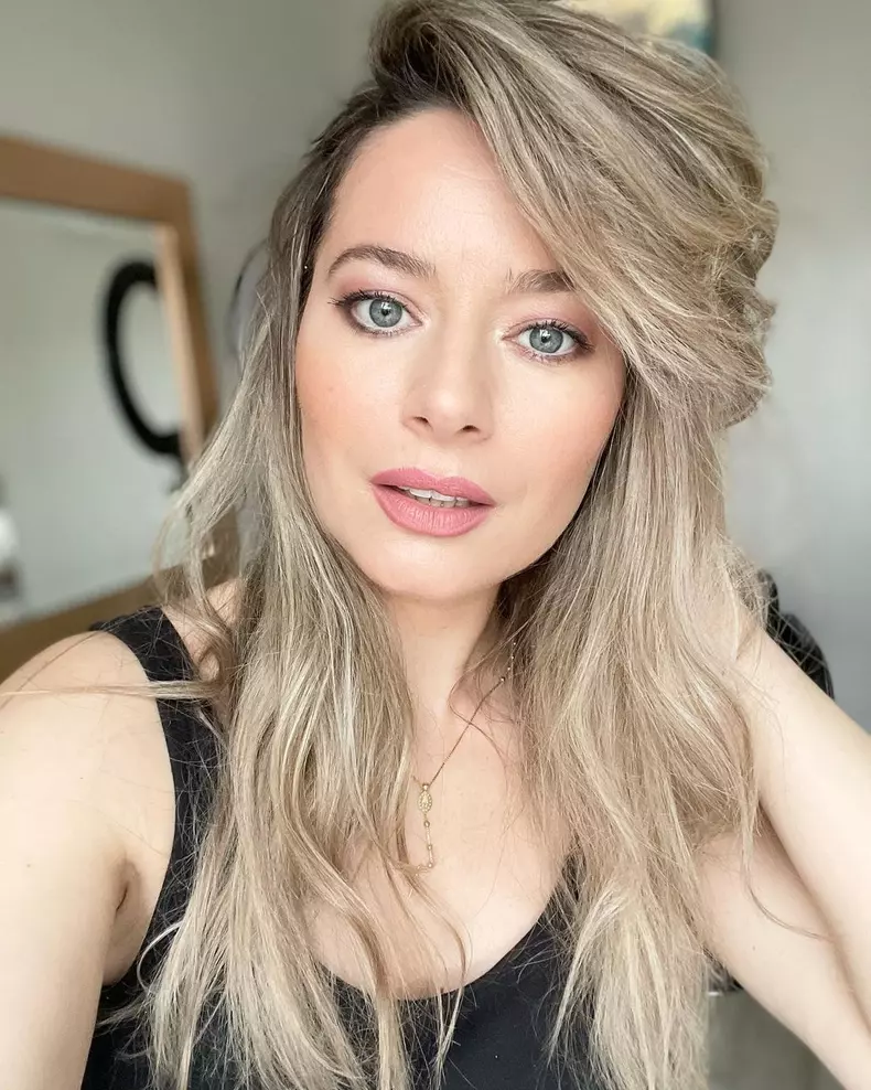 laura-cosoi-3