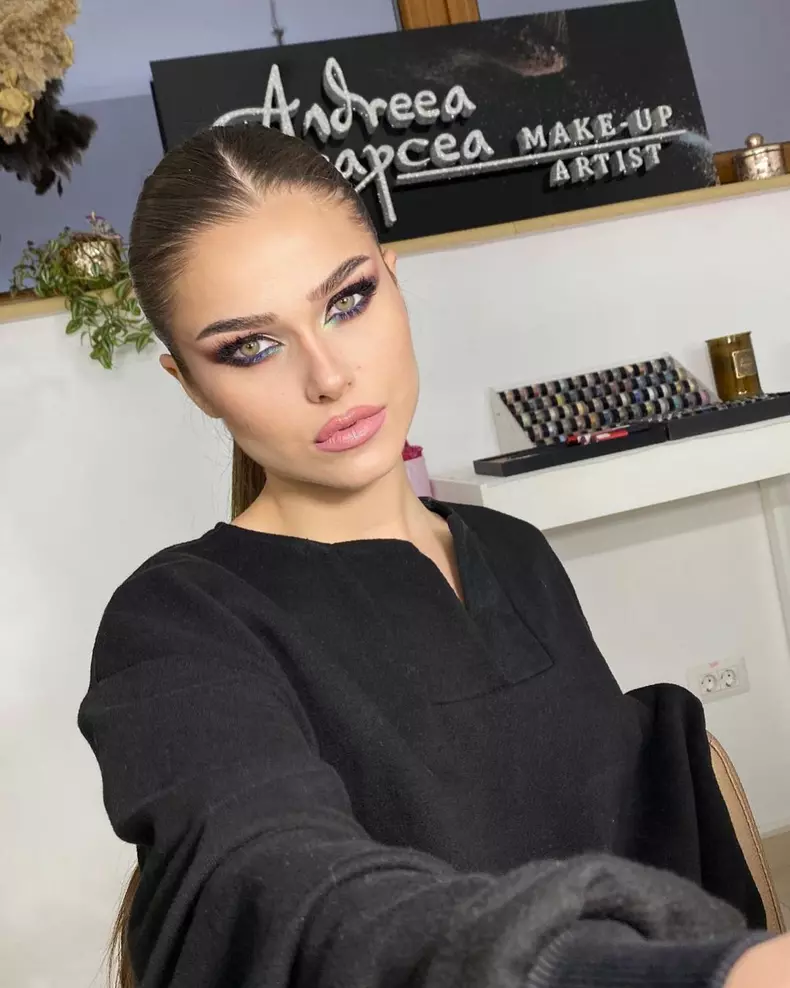 Theo Rose, în cărți să prezinte o nouă emisiune de divertisment la Pro TV