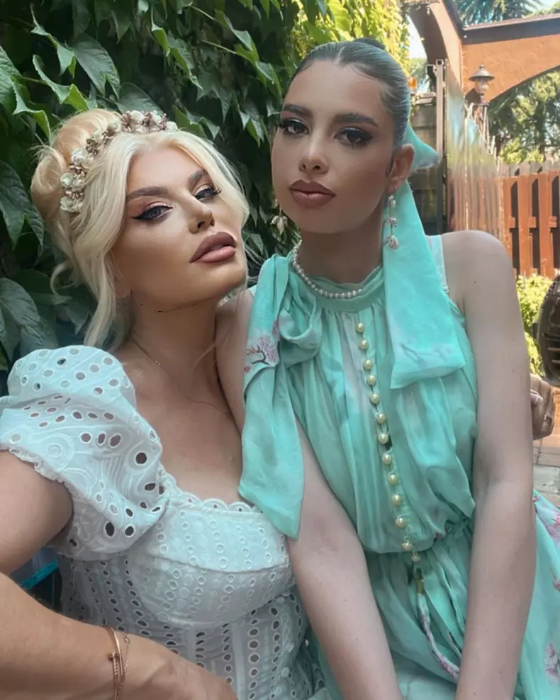 Fiica-Loredanei-Groza-a-implinit-24-de-ani-2