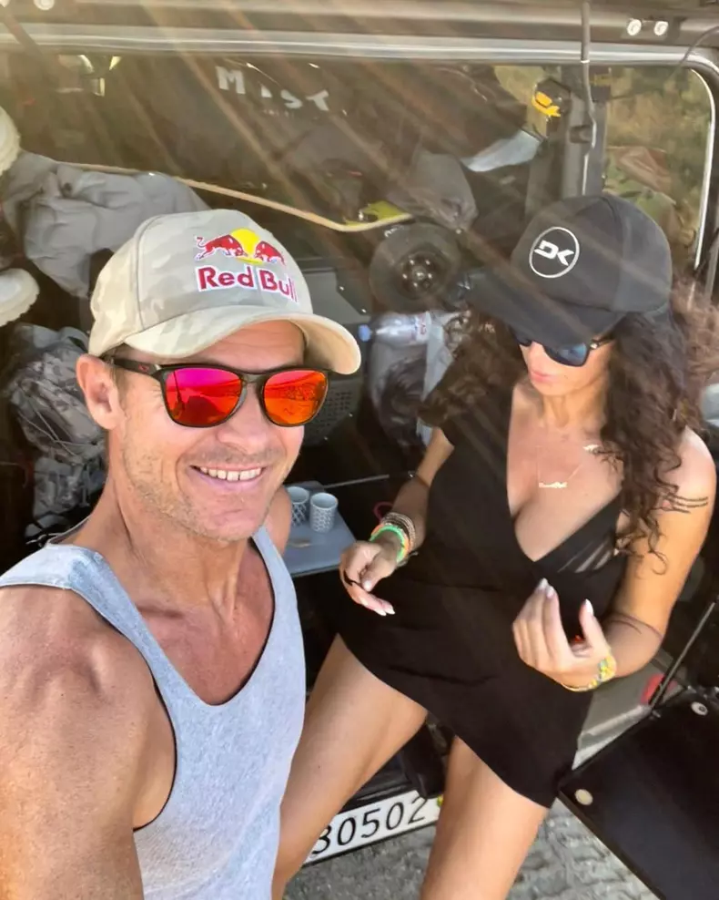 Mihaela Rădulescu și iubitul ei, imagini de vis din vacanță. Felix Baumgartner a făcut kitesurfing în sudul Franței