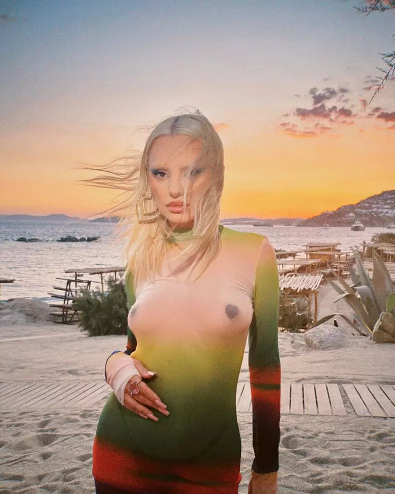 alexandra-stan-10