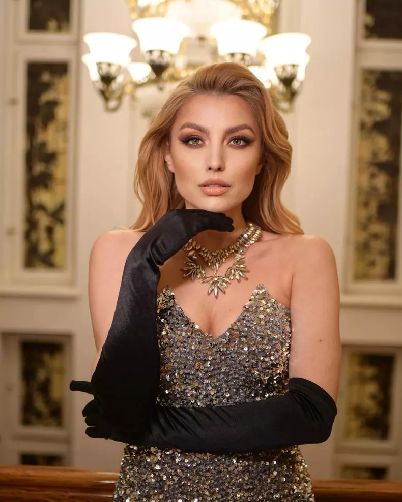 elena-gheorghe-16