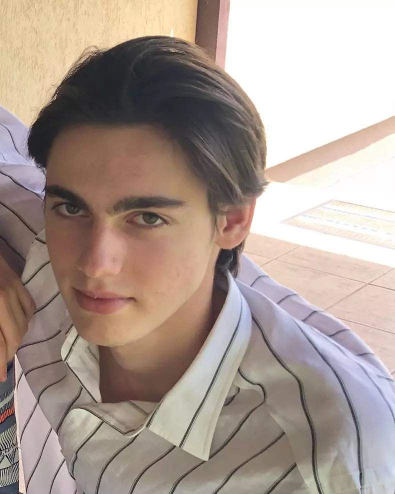 Elvirei Deatcu a explicat cu ce se ocupă fiul ei în Italia