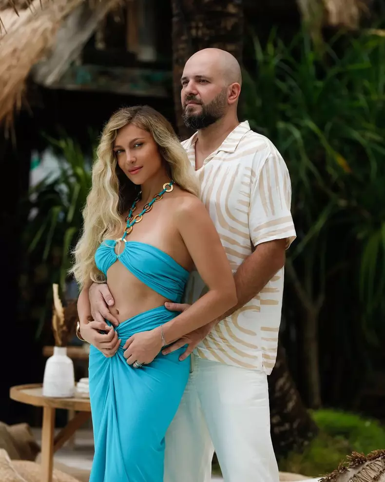 Lora a publicat mesajele cu Delia, după zvonurile despre cearta dintre ele (3)