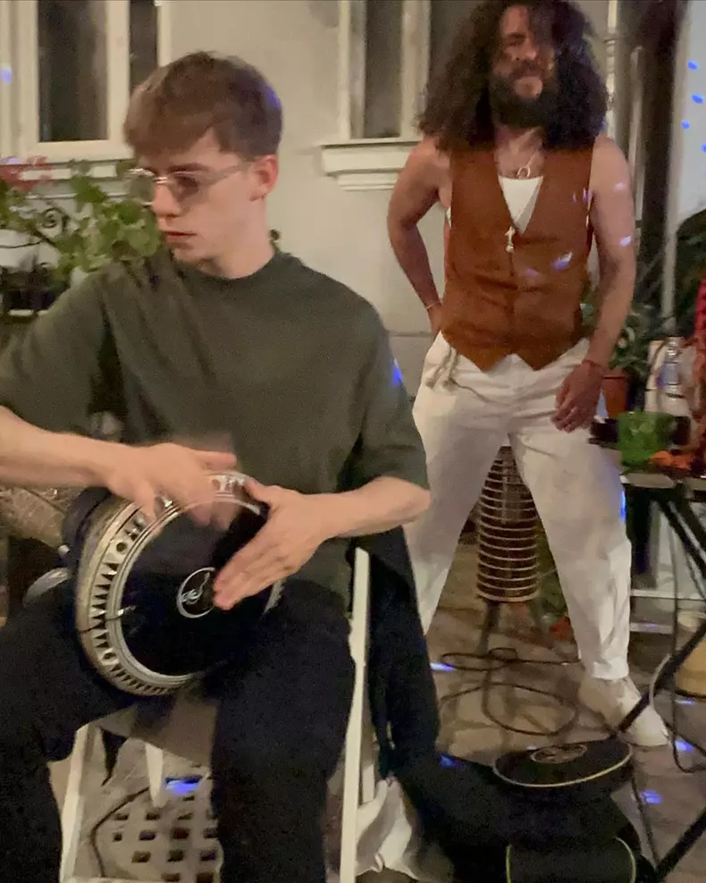 Laura Cosoi, petrecere în avans pentru fiica sa, Lara. Mezina familiei va împlini 1 an