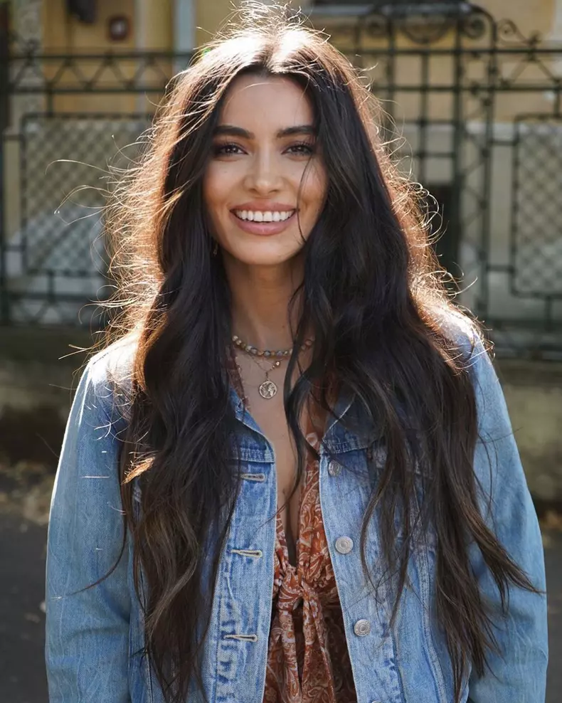 lili-sandu-7