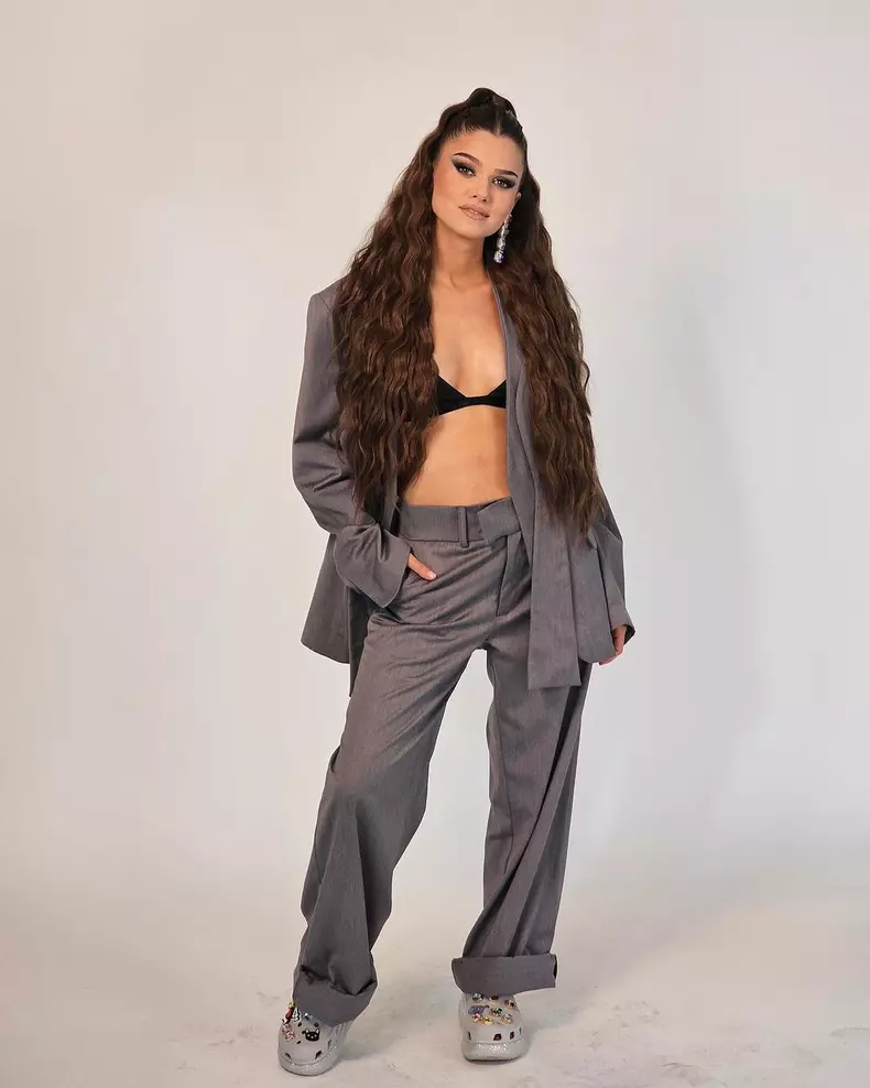 Theo Rose și-a botezat, în mare secret, fiul. Primele declarații