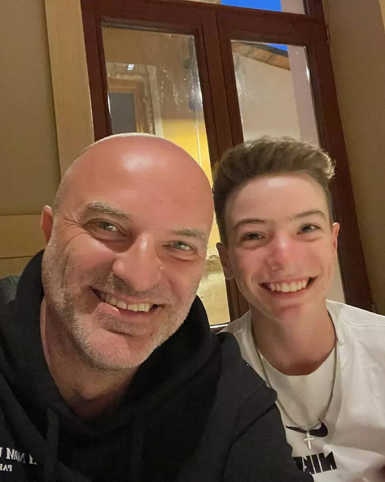 Cum arată acum fiul lui Dan Capatos. Andrei se laudă cu premii importante în tenis, la doar 12 ani