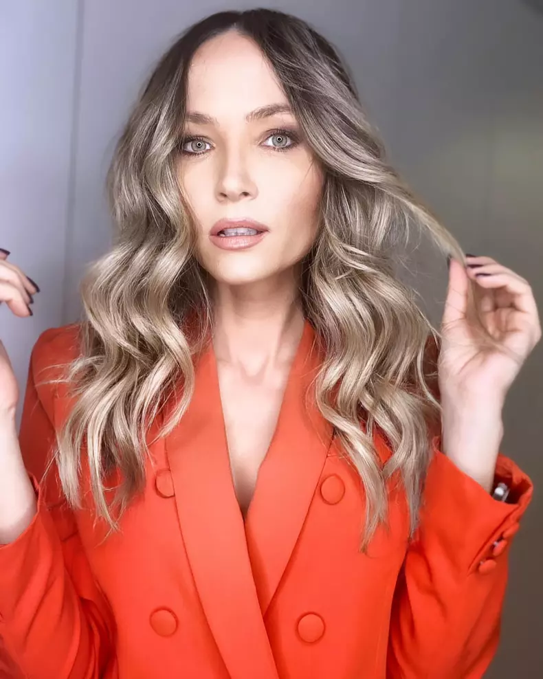 Octavia Geamănu, criticată aspru după ce l-a ironizat pe Smiley din cauza ținutei lui din timpul unui concert. „E prea de tot!” (6)