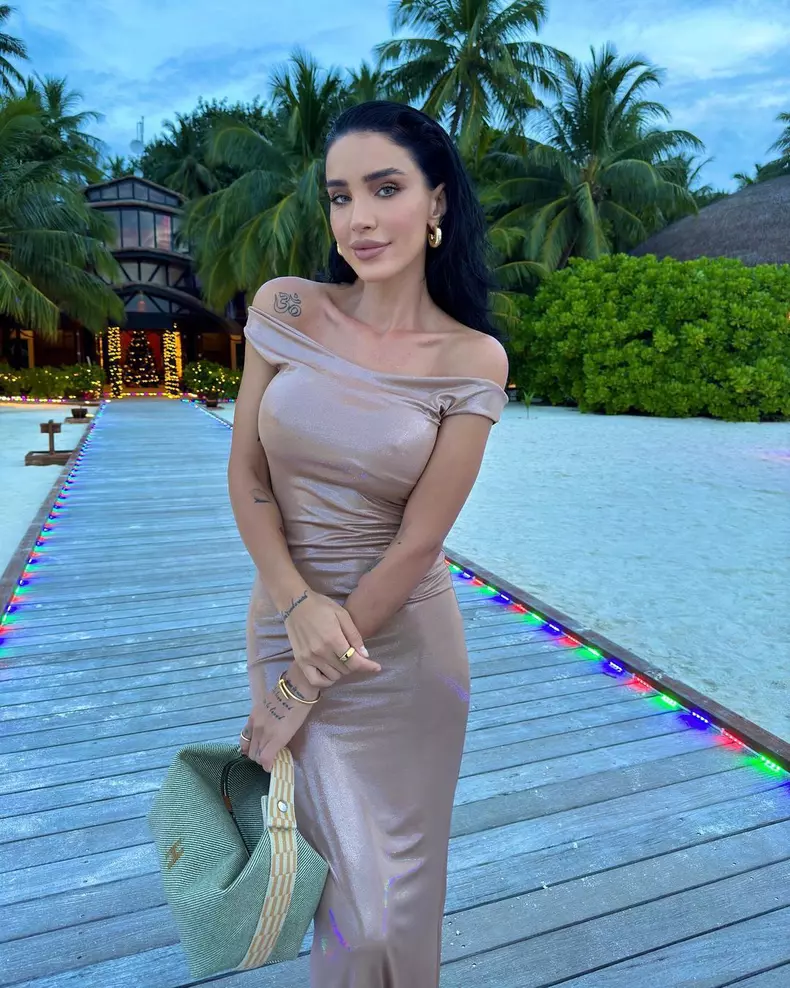 Adelina Pestrițu și soțul ei, vacanță în Maldive (4)