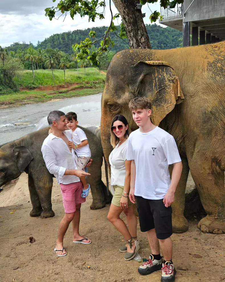 Ela Crăciun, imagini superbe din vacanța în Sri Lanka  (1)