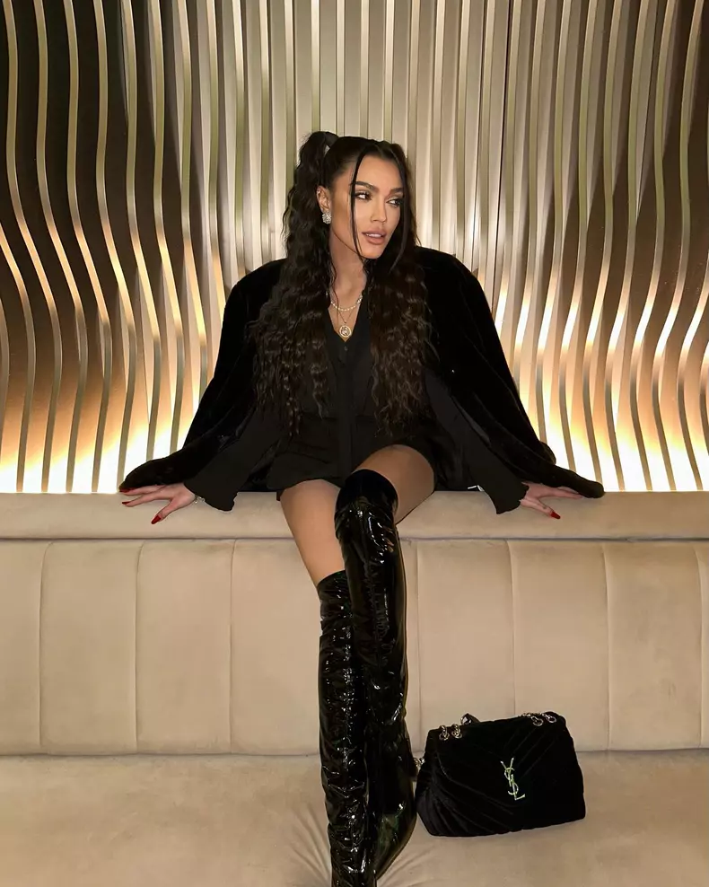 Karmen, fiica lui Adrian Minune, joacă într-un musical  (8)