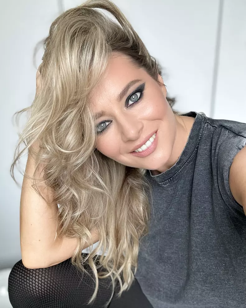 Laura Cosoi, despre moartea mamei sale  (7)