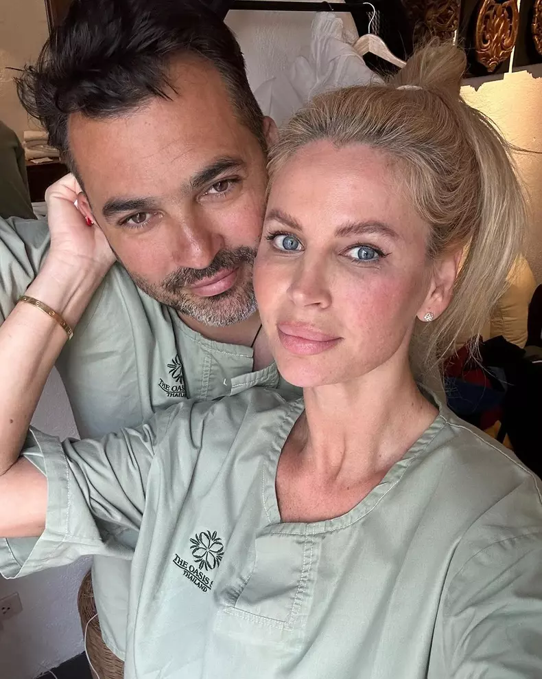 Andreea Banica si sotul ei, Lucian Mitrea (11)
