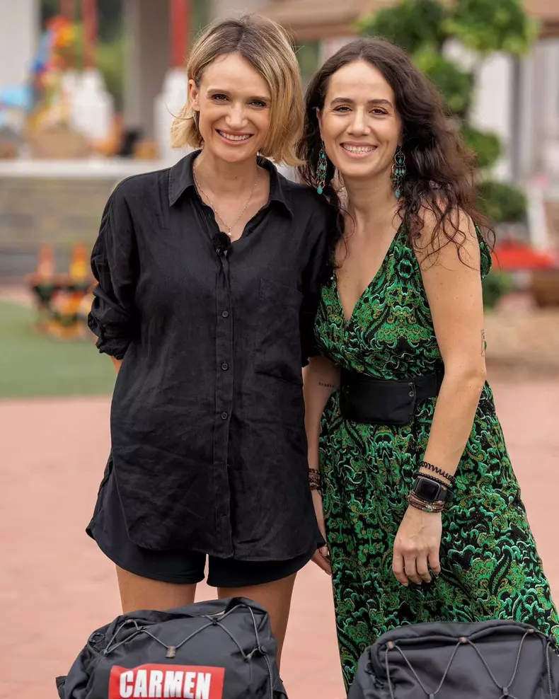 Carmen Negoiță și sora ei participa la Asia Express  (1)