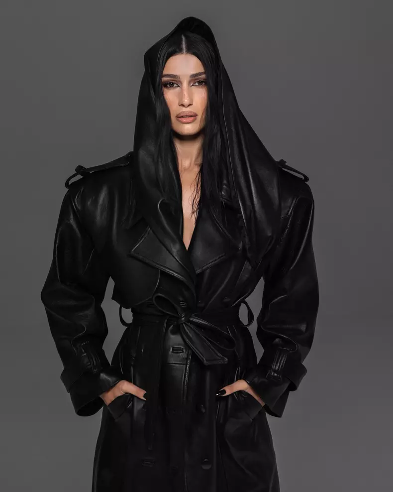 Alina Eremia poza