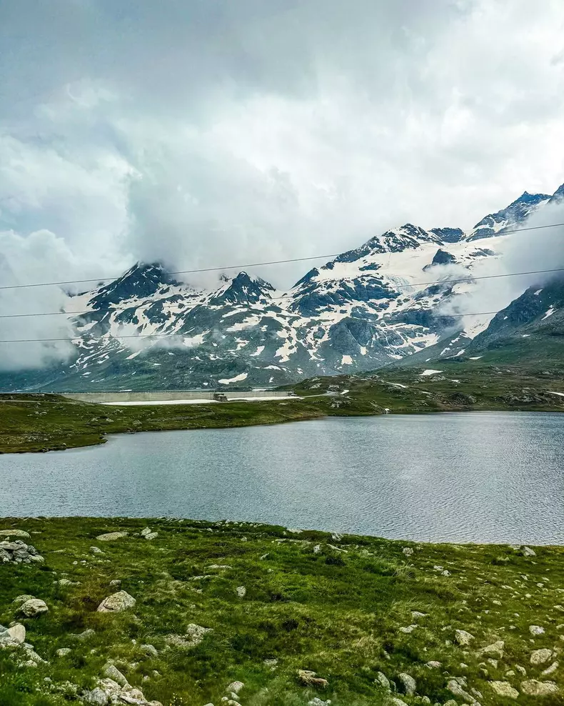 Corina Caragea a mers cu trenul prin Alpii Elvețieni  (5)