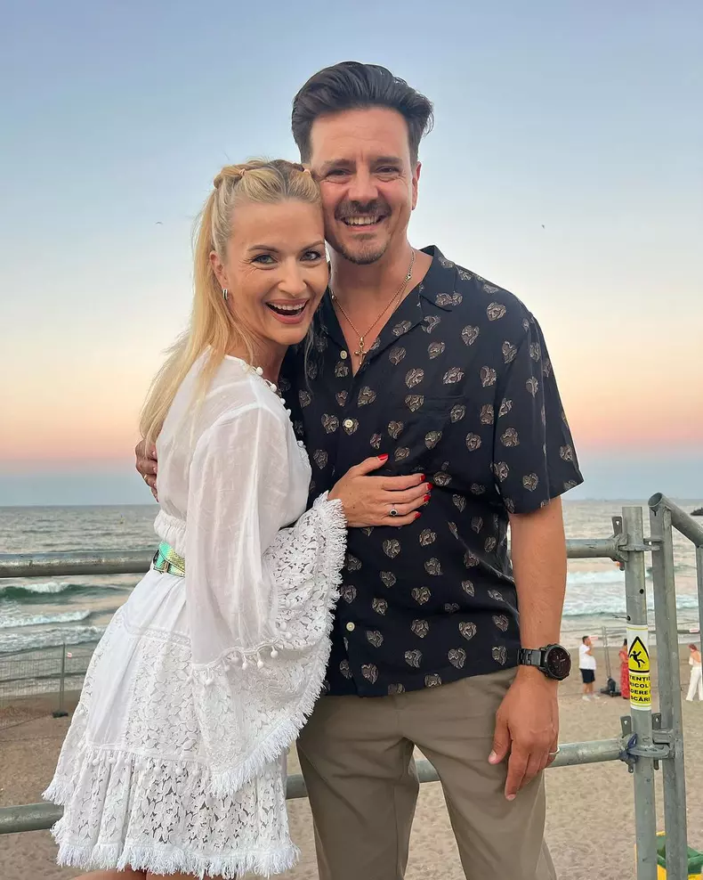 neversea-elwira-petre-3