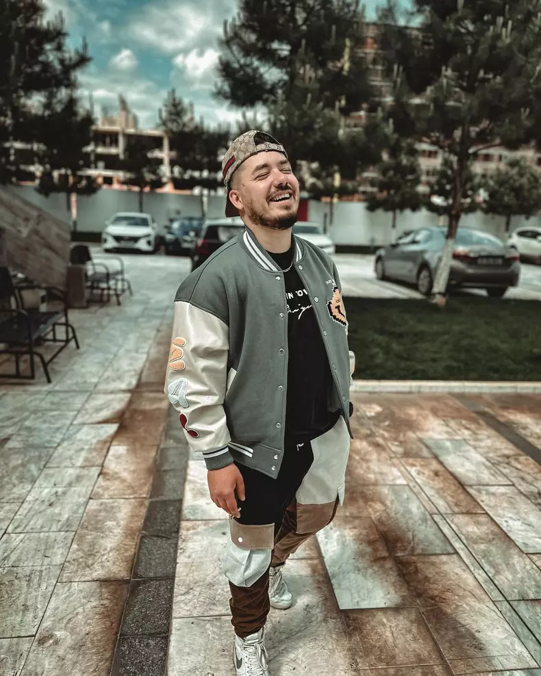 adrian 3