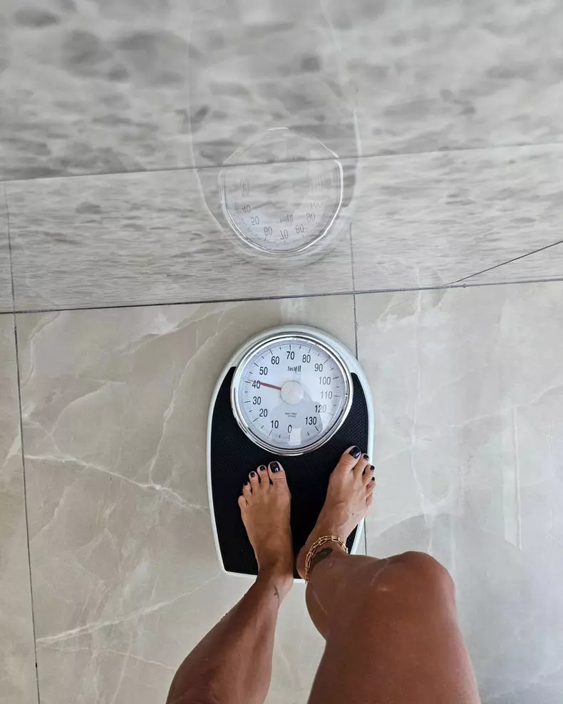 Câte kilograme are Inna  (9)