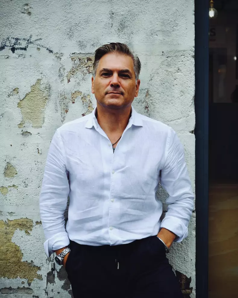 Mircea Radu revine la TV cu „Noi, românii”, sezonul 3  (8)