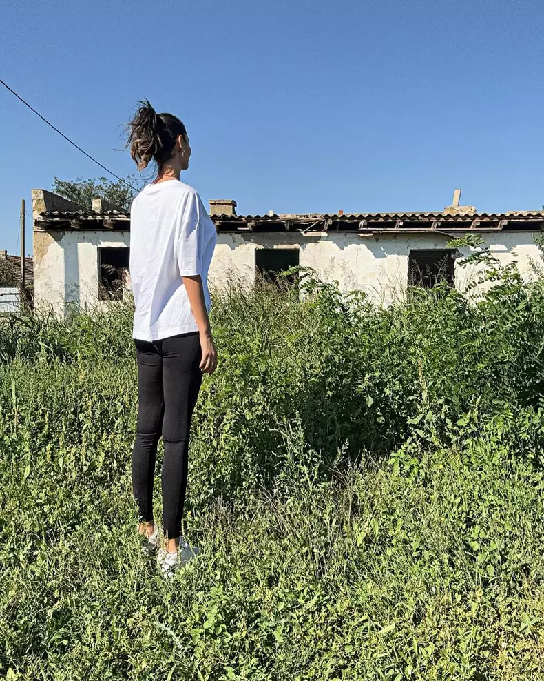 Ramona Olaru, imagini cu locul în care a crescut  (8)