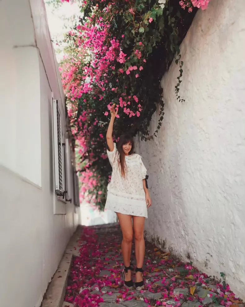 Dana Rogoz, vacanță cu soțul ei în Grecia  (8)