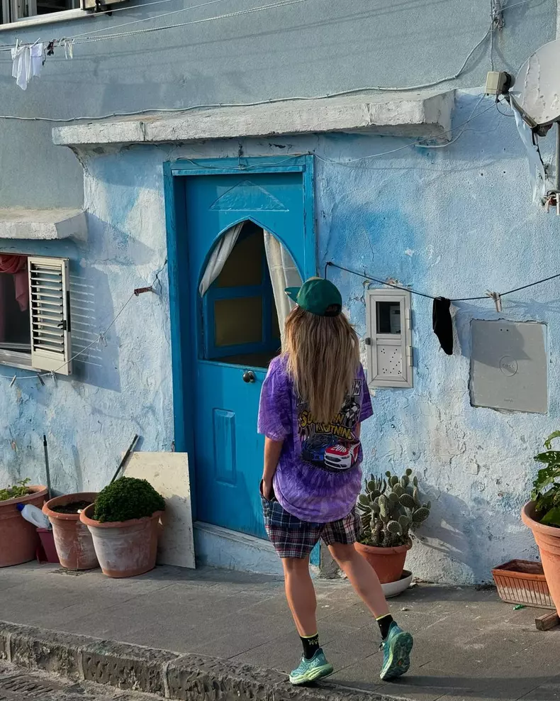 Delia, imagini din vacanța în Procida, Italia  (9)