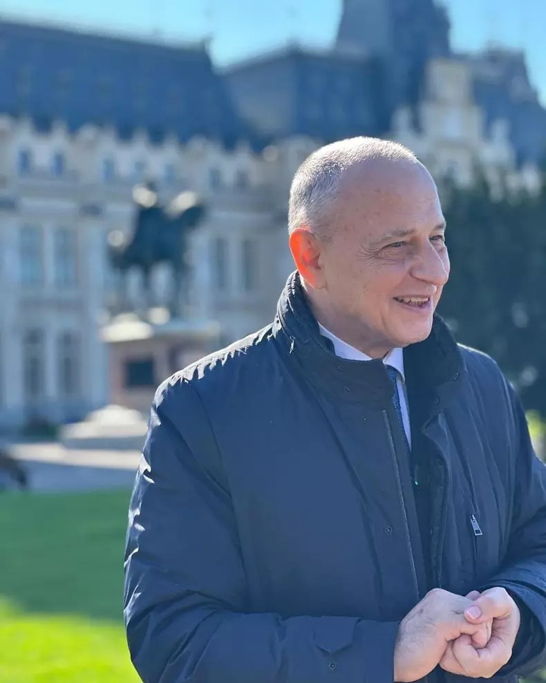 mircea geoana 4