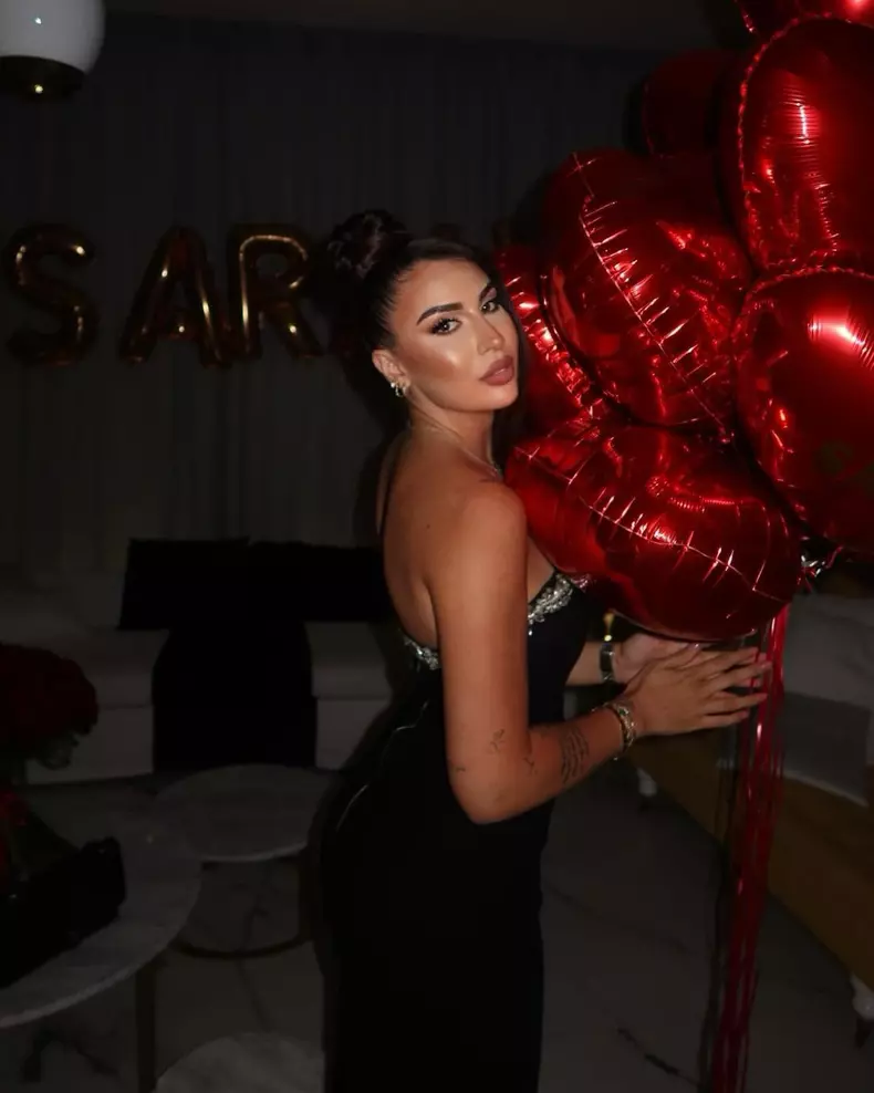 sarah 9