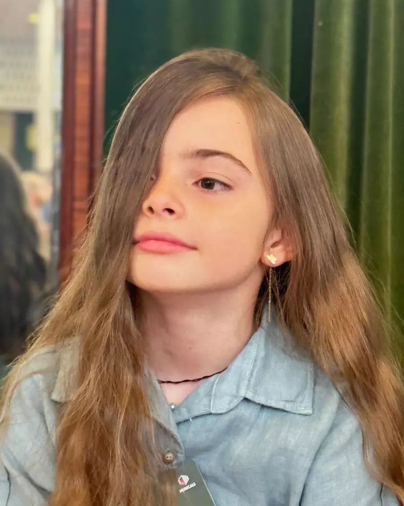 Zora, fiica lui Cornel Ilie, a implinit 9 ani (3)