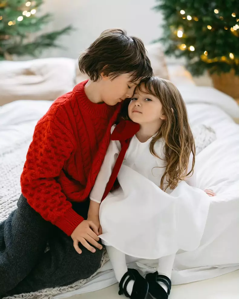 Dana Rogoz, sedinta foto de Craciun 2024 (10)