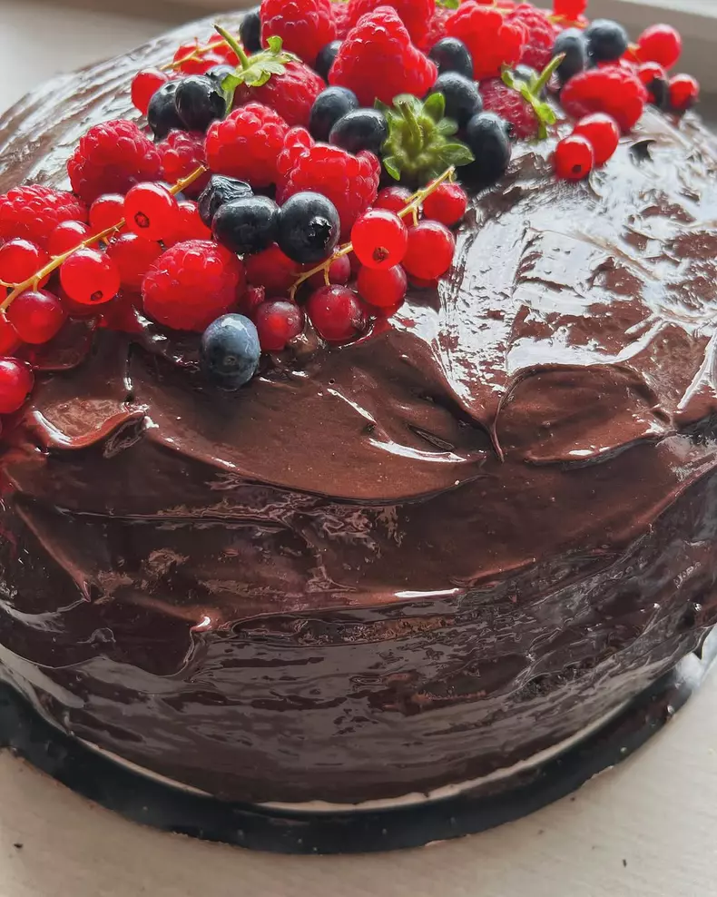 Elwira Petre a dezvăluit rețeta ei specială de tort. Soția lui Mihai Petre (3)