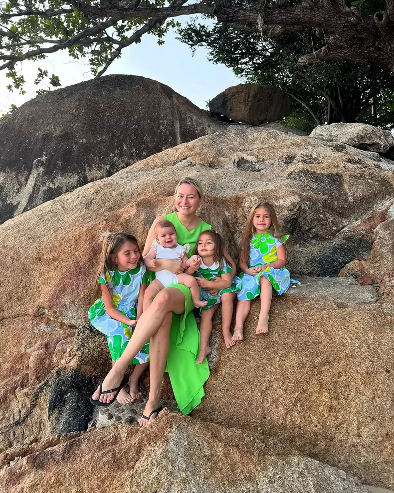 Laura Cosoi, imagini de vis din vacanță, de ziua ei  (8)