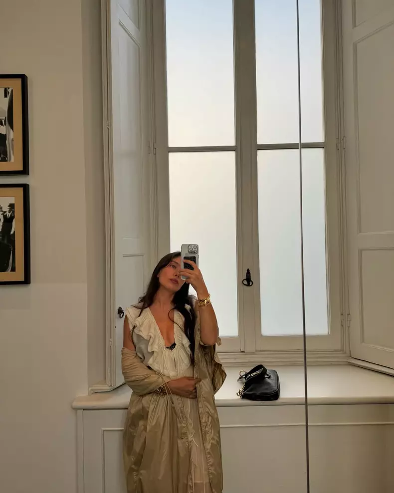 Neslihan Atagül radiază în noile imagini cu burtica de gravidă (4)