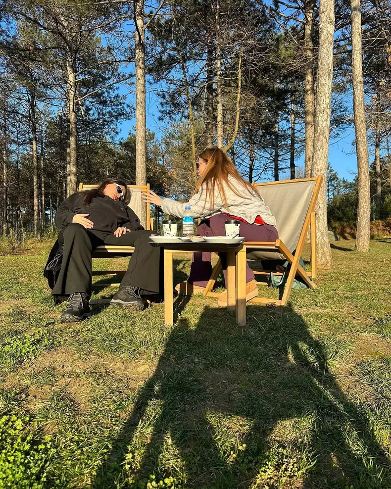 Neslihan Atagül radiază în noile imagini cu burtica de gravidă (8)