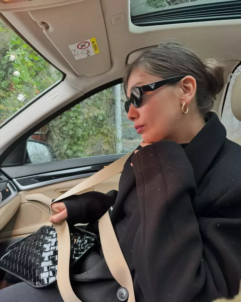 Neslihan Atagül radiază în noile imagini cu burtica de gravidă (9)
