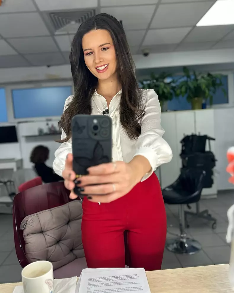 iulia-parlea-la-pro-tv