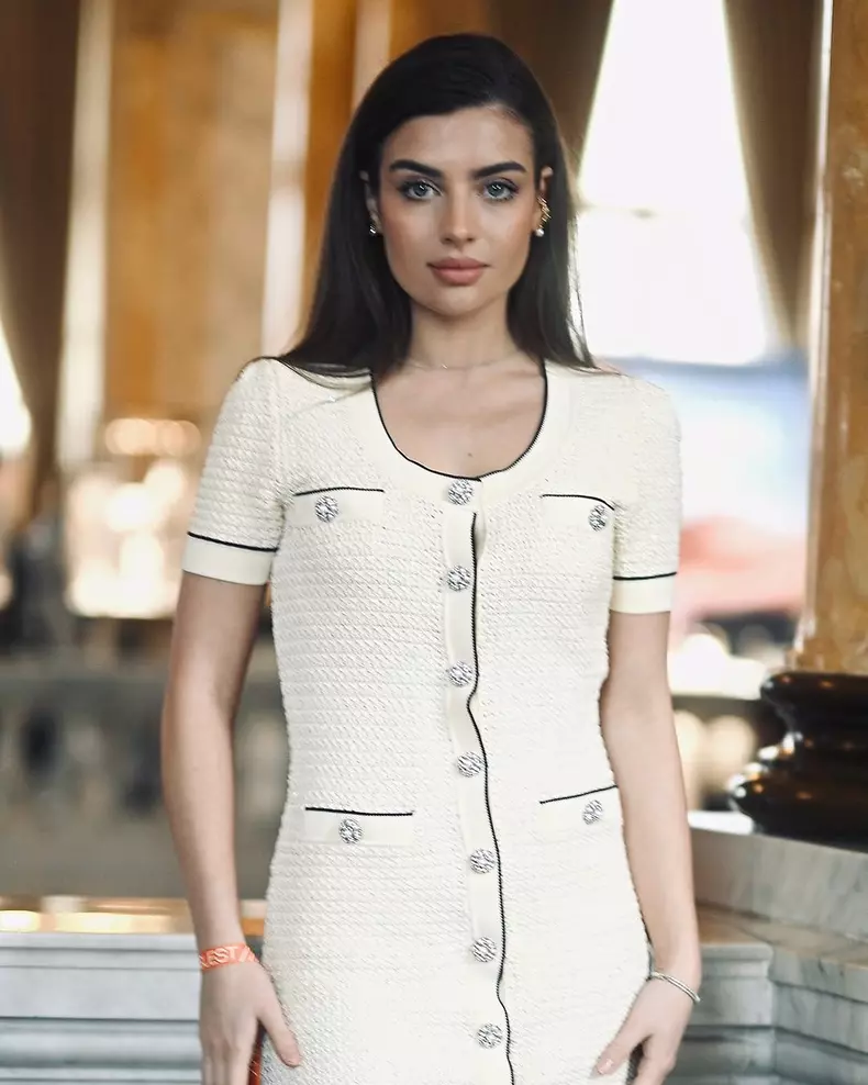 Ana-Bodea-la-Fashion-Week  (1)