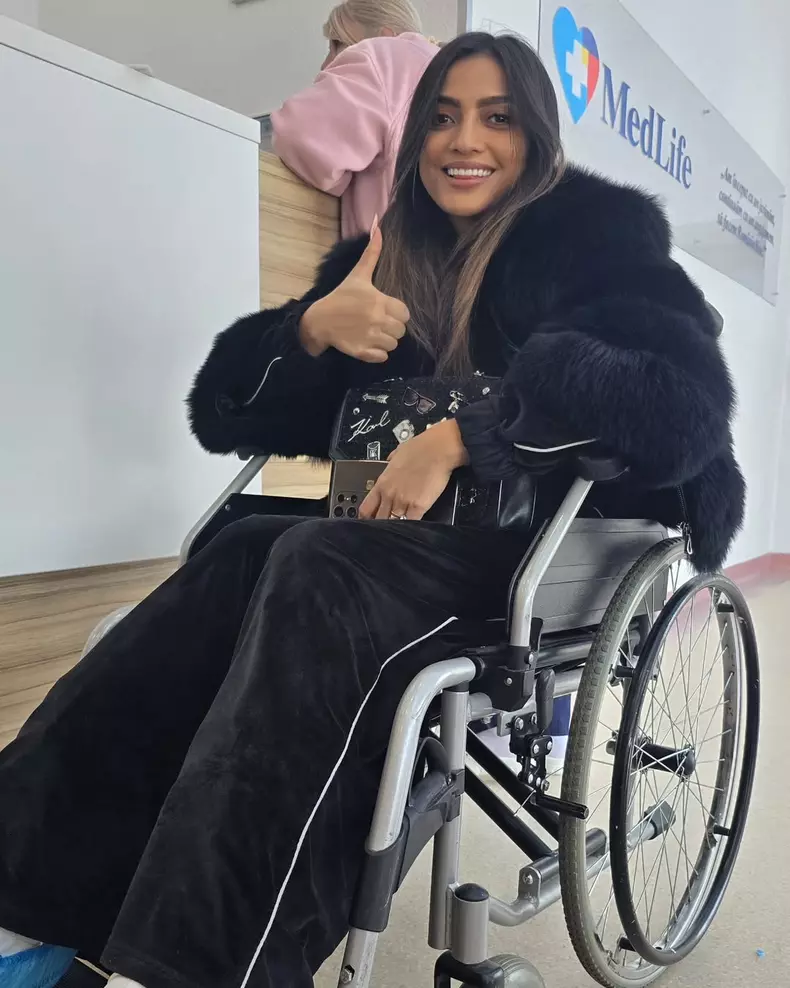 Bella-santiago-operatie-genunchi