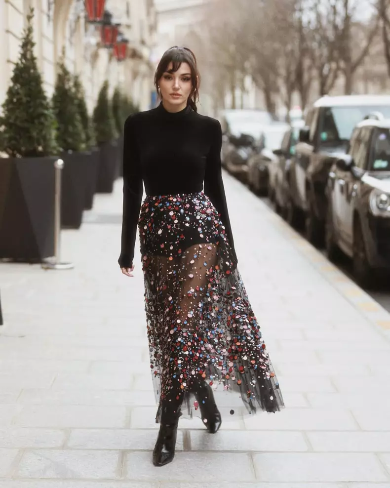 Hande-Erçel (3)