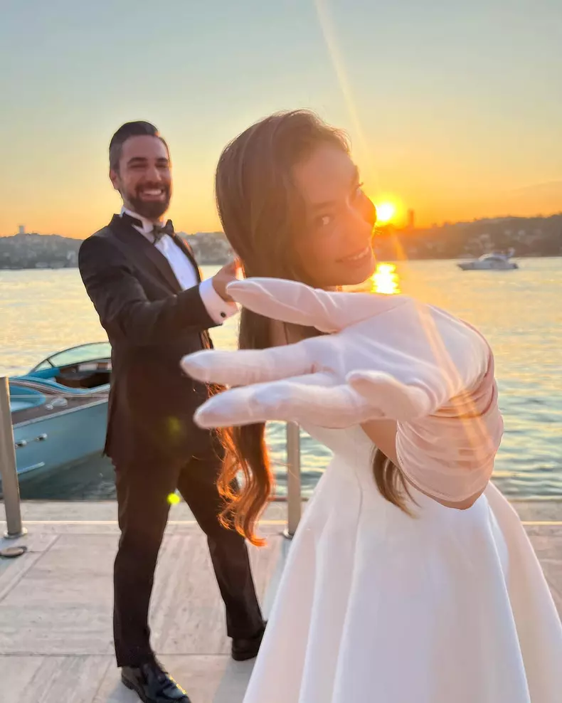 Neslihan-Atagül-Kadir-Dogulu (5)