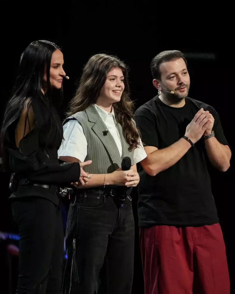 Adelina-Chivu-X-Factor-2