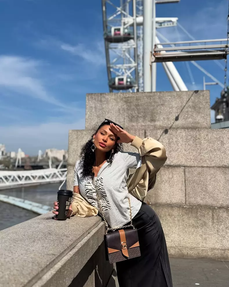 Majda-Aboulumosha- vacanță-Londra-aprilie-2025 (8)