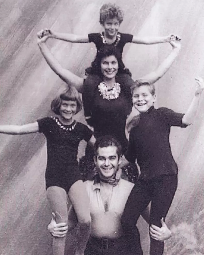 Priscilla Pointer, May 18th, 1924-April 28th, 2025Priscilla Pointer, acclaimed stage television and film actress, and mother of David, Katie, and Amy Irving, died peacefully in her sleep at the age of 1 (6)